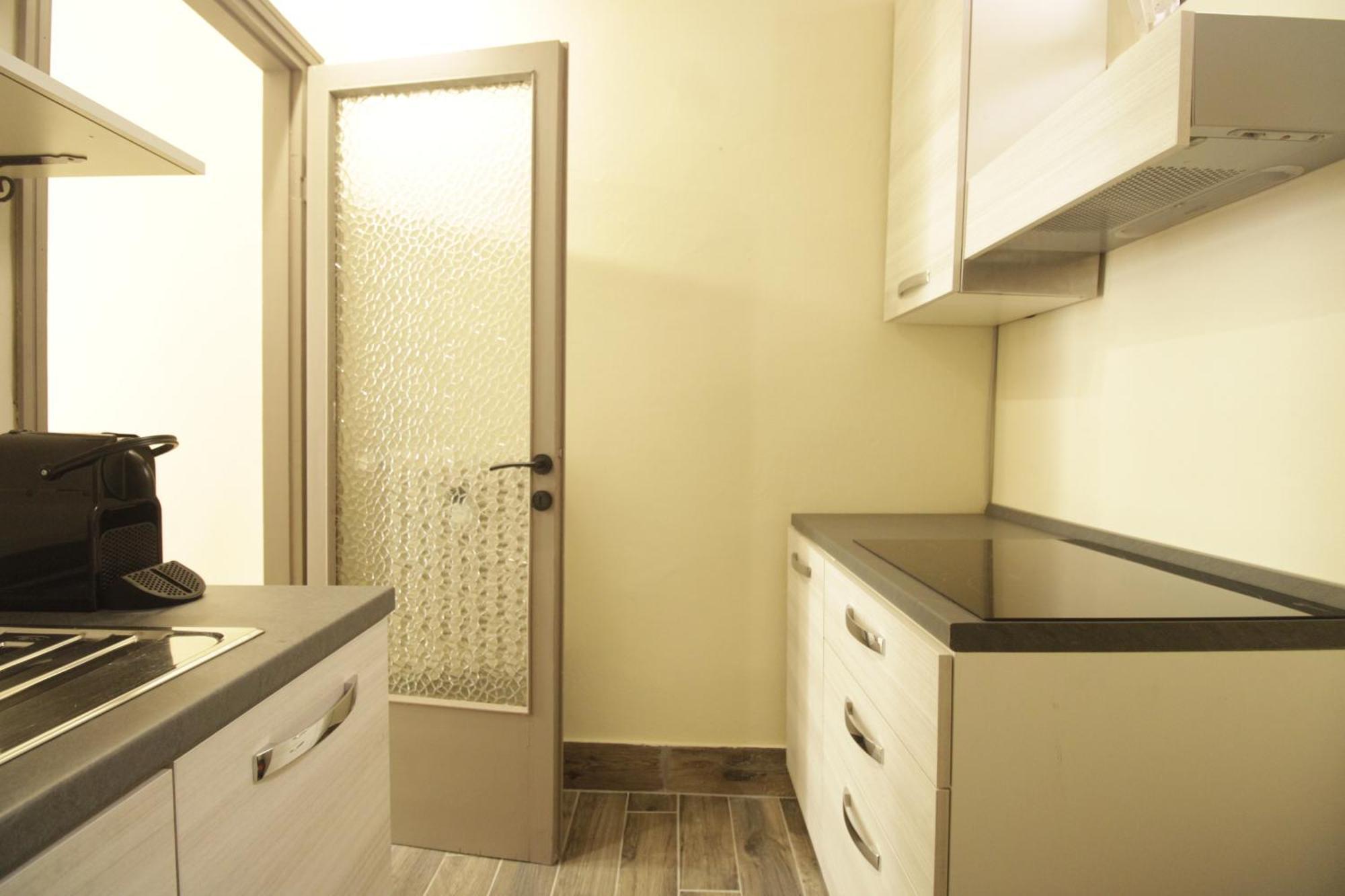 Elegante Suite Con Giardino In Centro Storico Pavia Exterior photo